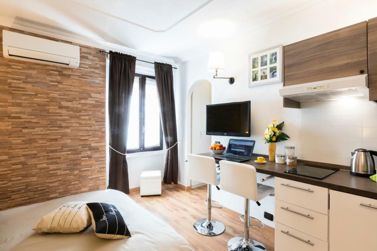 Smart Apartment - Milan Downtown Luaran gambar